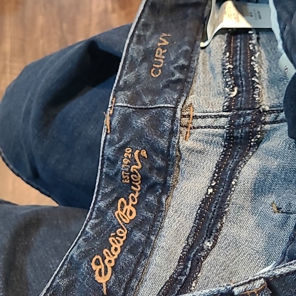 Eddie Bauer Curvy Cropped Denim Jeans Women's 8 - Picture 5 of 6